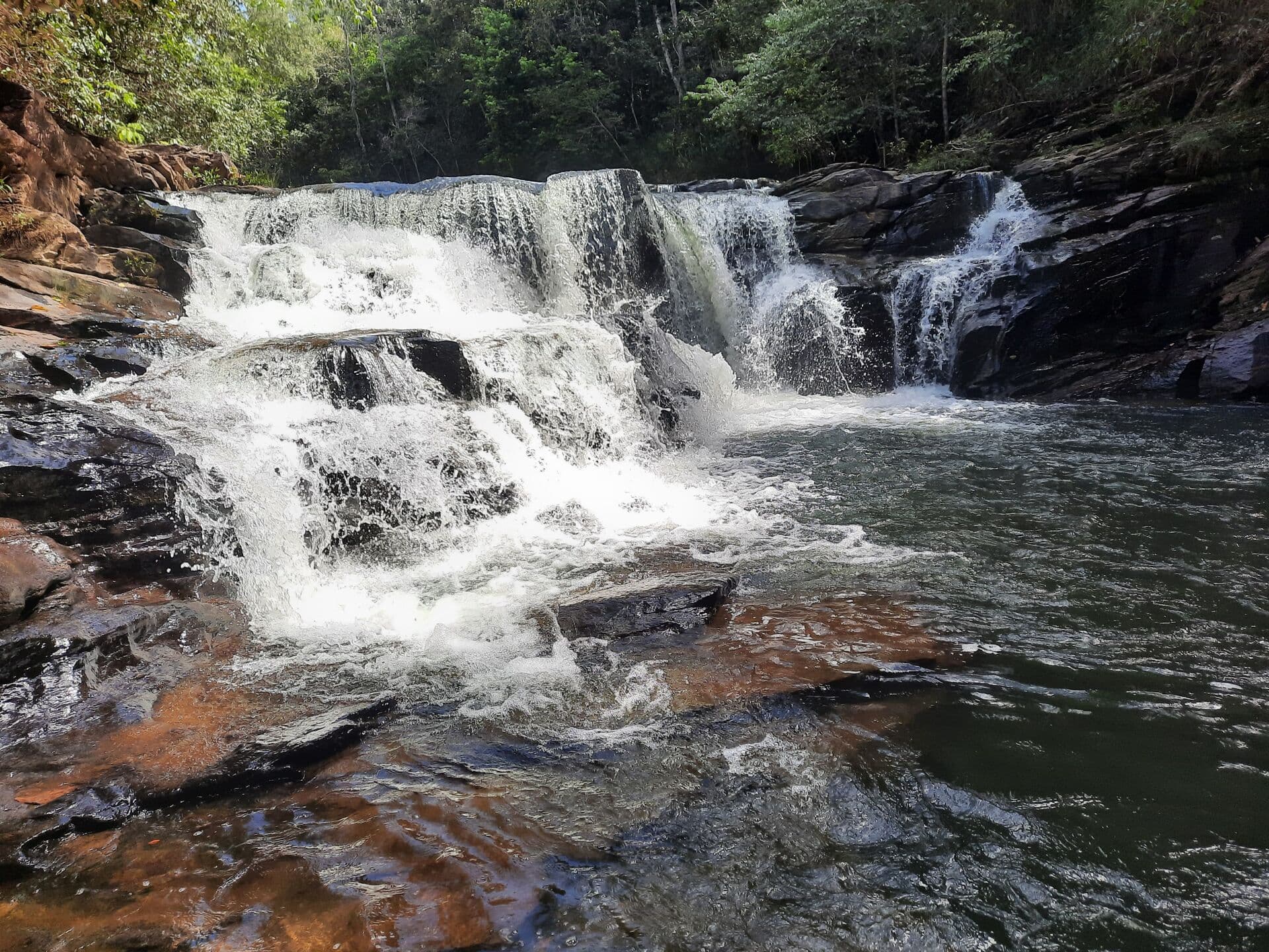Chácara 20.000 m2 Condomínio Com Cachoeira Corumbá de Goiás