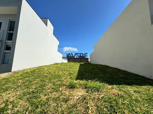 Terreno à venda no Condomínio São Domingos em Valinhos