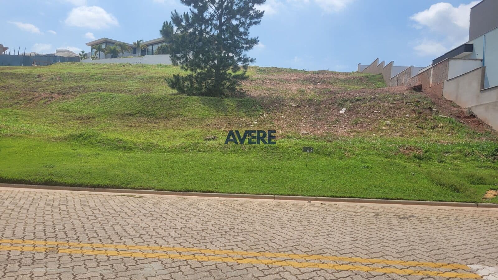 Terreno à venda no Condomínio Jatibela em Campinas - terreno de alto padrão à venda em Campinas