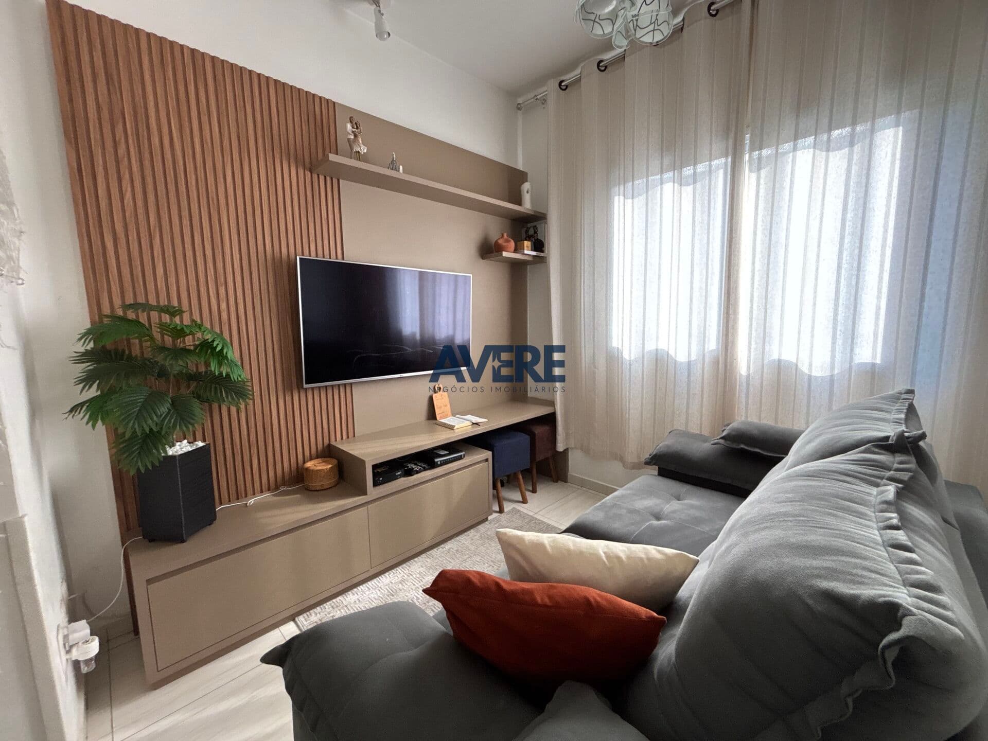 Casa à venda em Valinhos/SP no Jardim Lorena - Condomínio Vila Santa Rosa