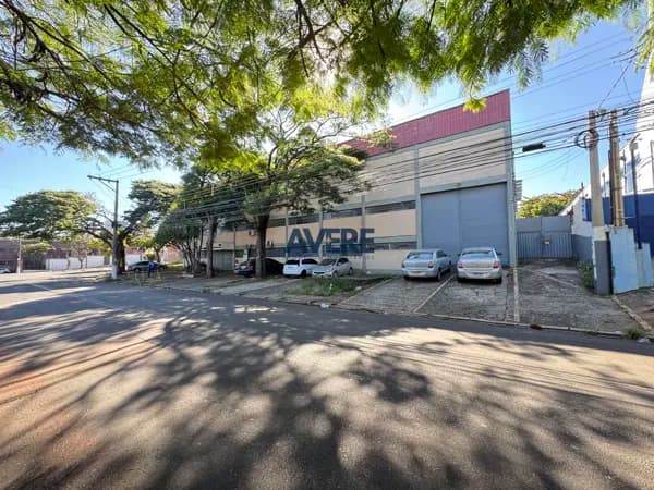 Galpão Industrial para vender ou alugar em Campinas/SP no bairro Santa Genebra.