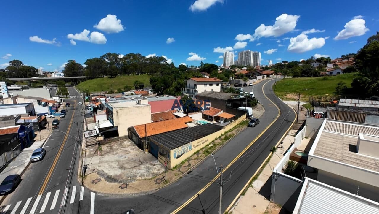 Área Comercial á venda na Avenida Gessy Lever em Valinhos/SP