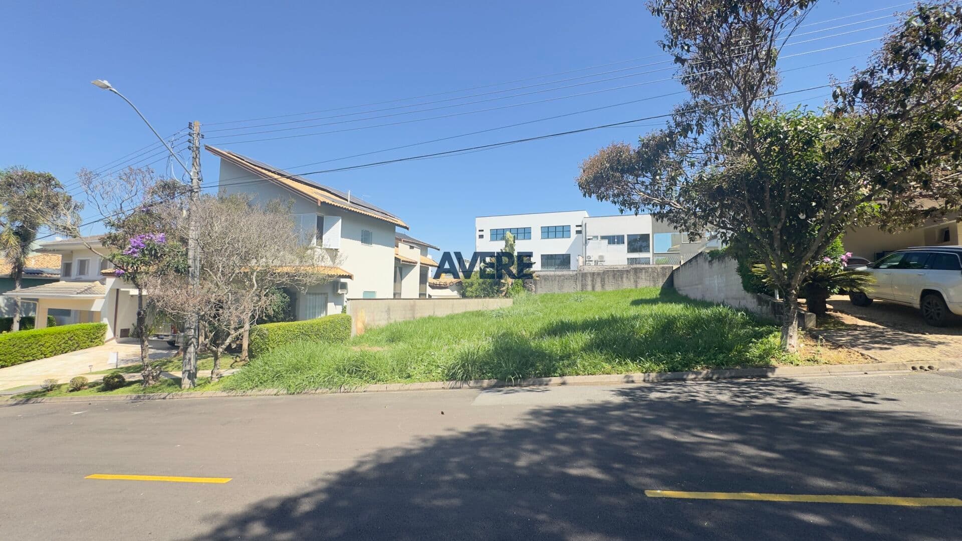 Terreno à venda no Residencial Ouro Verde em Valinhos