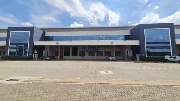Galpão industrial disponível para venda dentro de condomínio em Campinas/SP.