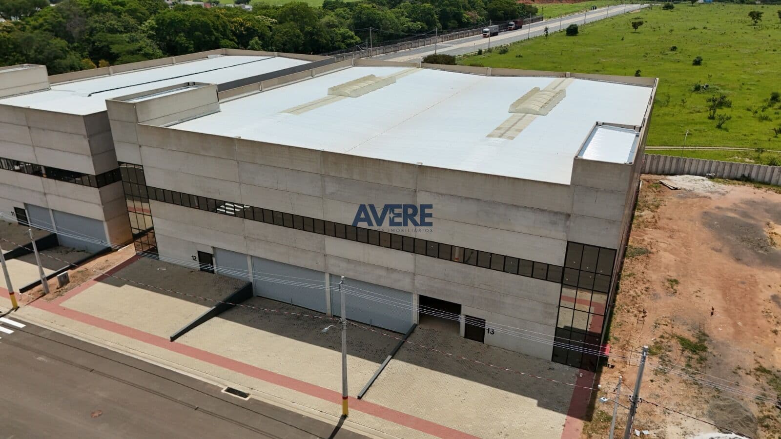 Galpão industrial Novo à venda em Paulínia/SP - projeto na planta