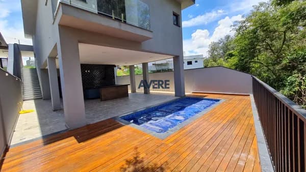 Casa à venda no Condomínio Reserva Jatobá em Louveira/SP