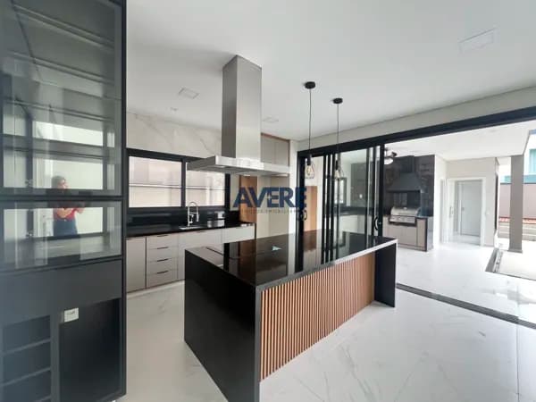 Casa à venda em Valinhos - Condomínio Ecovilla Boa Vista - Construção em Steel Frame