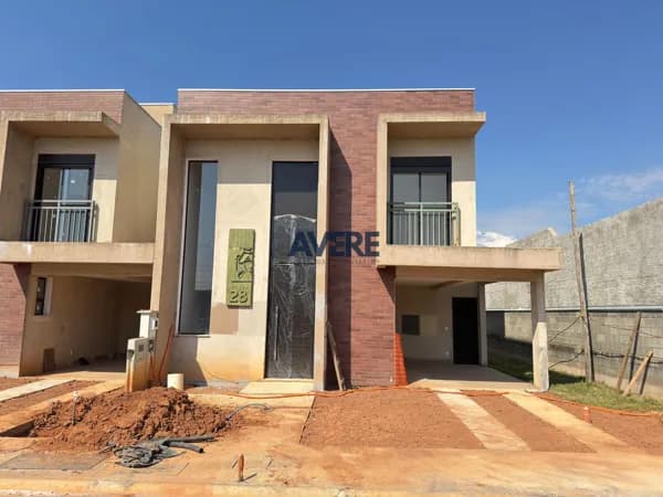 Casa à venda em Vinhedo SP - Condomínio Arte 28