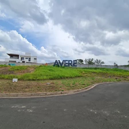 Terreno à venda no Condomínio Ecovilla em Valinhos