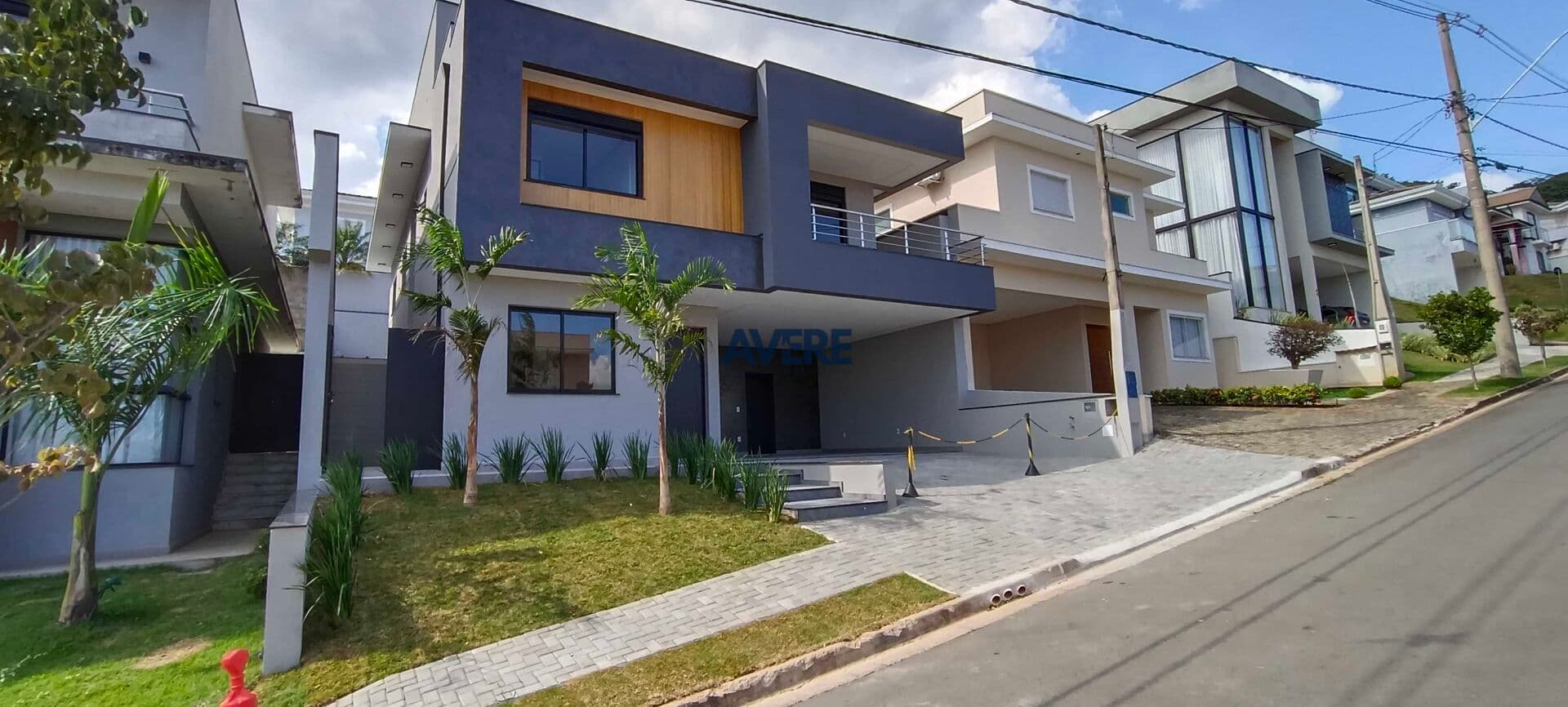 Casa a venda no Condomínio Portal do Jequitibá em Valinhos