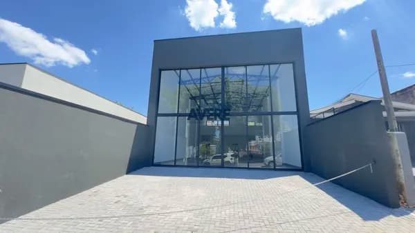 Salão comercial para alugar na cidade de Valinhos/SP