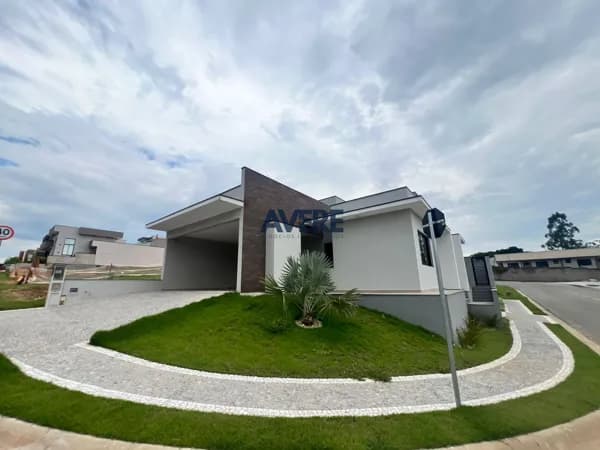 Casa à venda no Condomínio Colline di Parma em Valinhos - térrea com 3 suítes