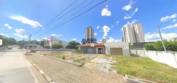 Área Comercial para alugar ou vender em Avenida de grande fluxo no Jardim Guanabara em Campinas/SP