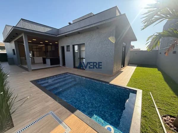 Casa à Venda no Condomínio Arborais em Campinas/SP