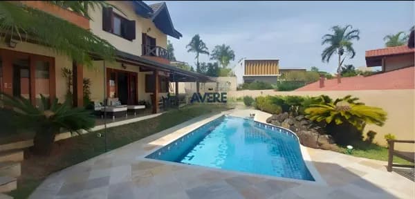 Casa de Alto Padrão com 4 Dormitórios no Village Visconde de Itamaracá – Valinhos/SP