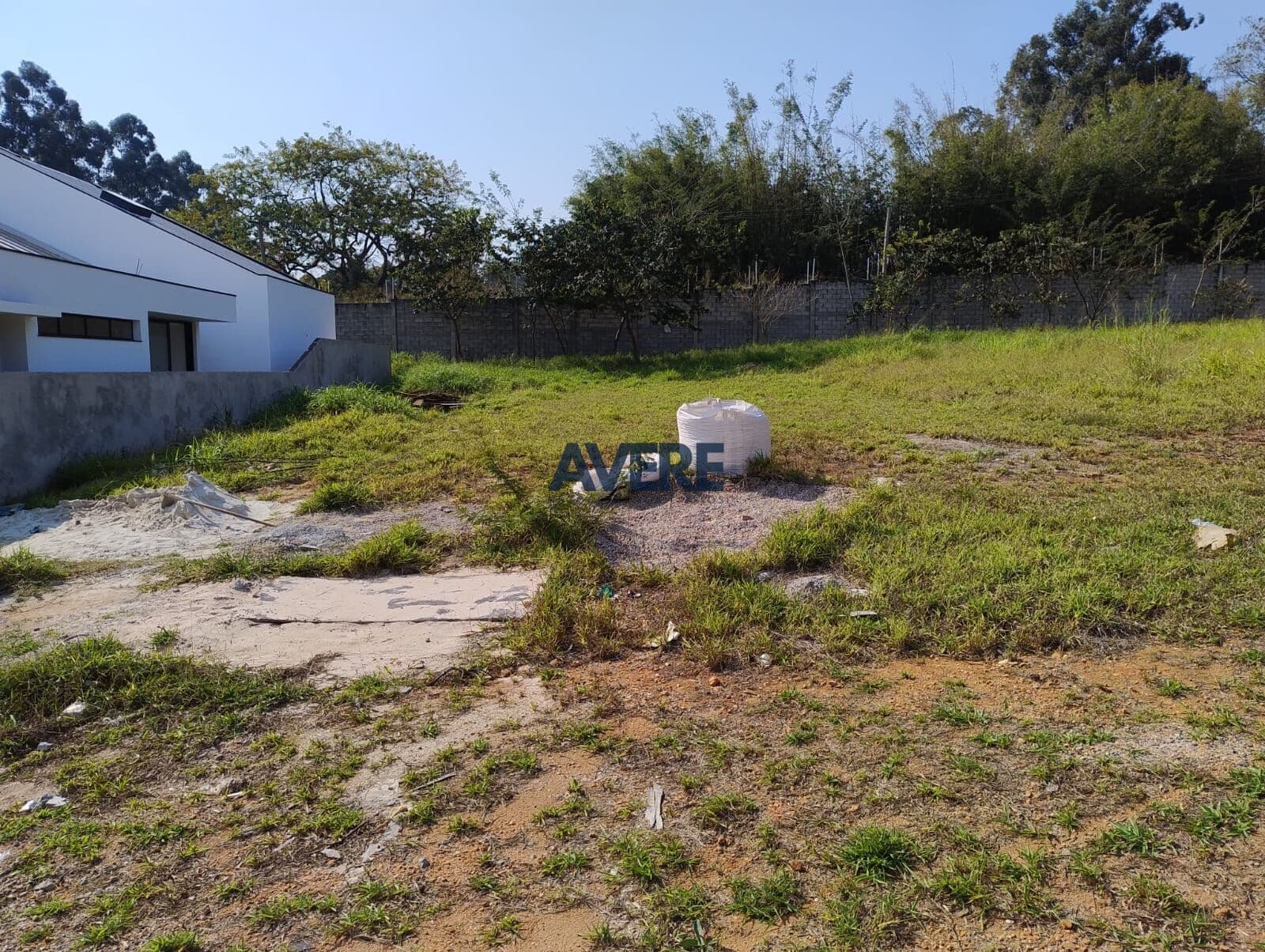 Terreno à venda no Condomínio Ecovilla em Valinhos