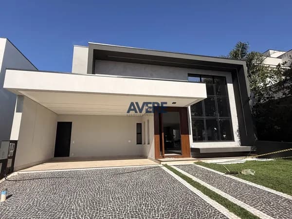 Casa térrea à venda no Condomínio Montalcino em Valinhos/SP | 202m² | 3 suítes | Piscina aquecida