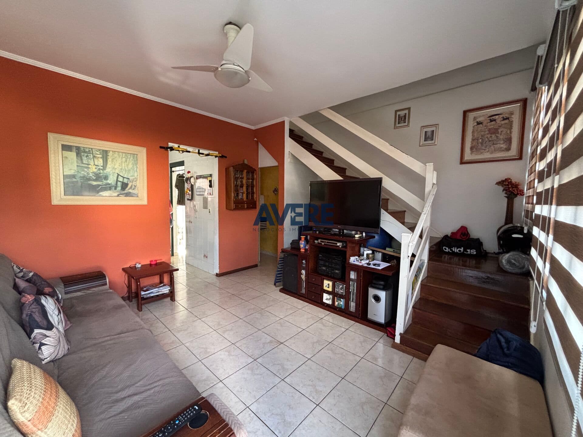 Casa Geminada em Vila Santo Antônio, Shopping Valinhos/SP