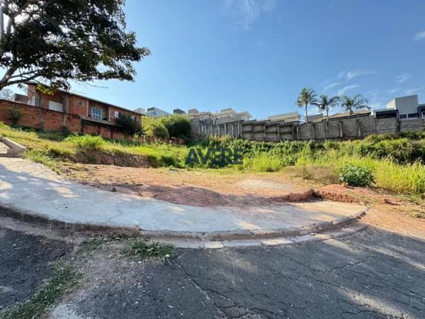 Terreno residencial à venda na cidade de Valinhos/SP