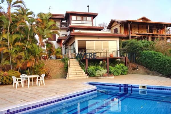 Casa à venda em Valinhos SP - Condomínio Moinho de Vento