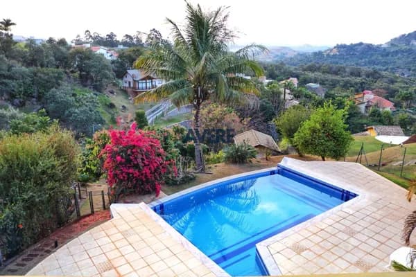 Casa à venda em Valinhos SP - Condomínio Moinho de Vento