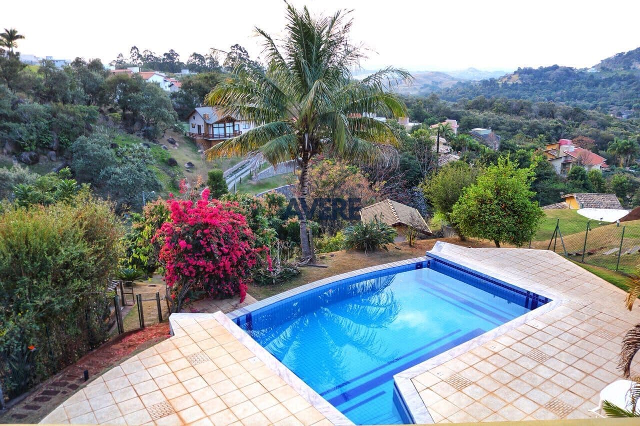 Casa à venda em Valinhos SP - Condomínio Moinho de Vento