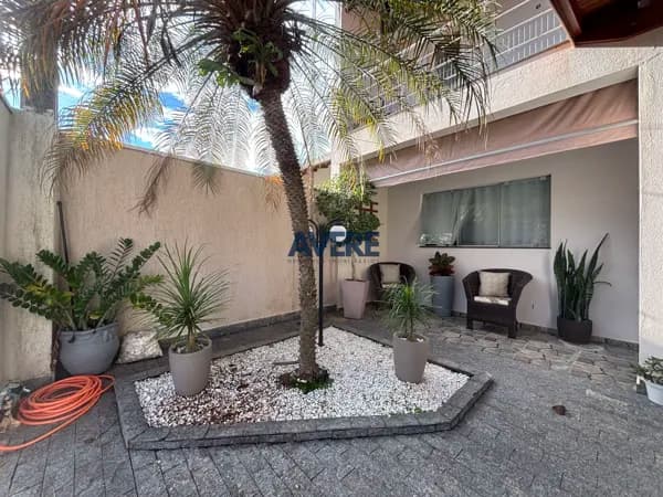 Casa à venda em condomínio fechado Residencial Tabatinga em Valinhos | 3 Dormitórios e 1 Suíte | Fácil acesso Anhanguera e Dom Pedro.