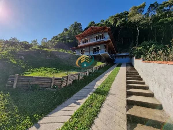 Casa em Nova Friburgo - São Pedro da Serra