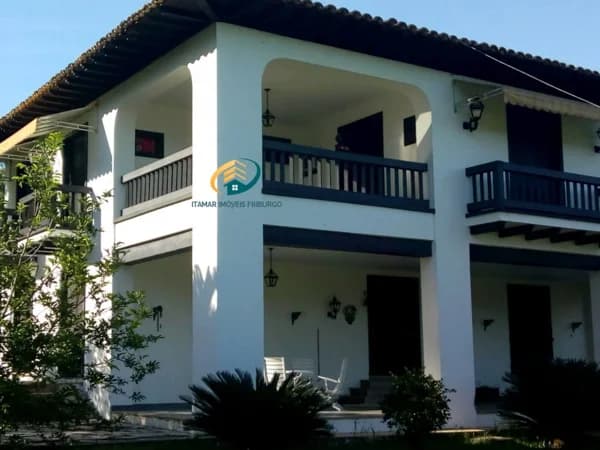 Fazenda para Venda em Centro Cachoeiras de Macacu-RJ