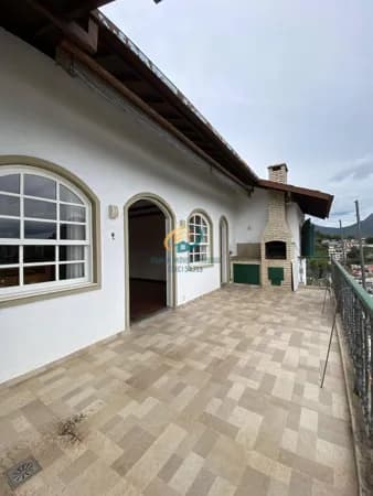 Apartamento Cobertura em Braunes, Nova Friburgo/RJ