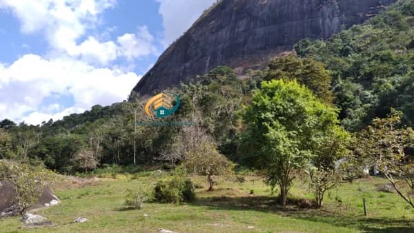 Sítio para Venda em Amparo Nova Friburgo-RJ