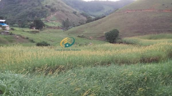 Fazenda para Venda em Centro Trajano de Morais-RJ