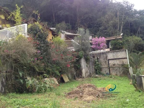 Casa em Condomínio para Venda em Cônego Nova Friburgo-RJ