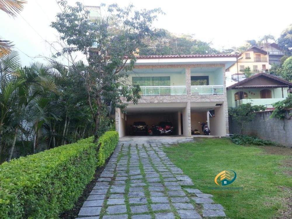 Casa Alto Padrão em Vargem Grande, Nova Friburgo/RJ
