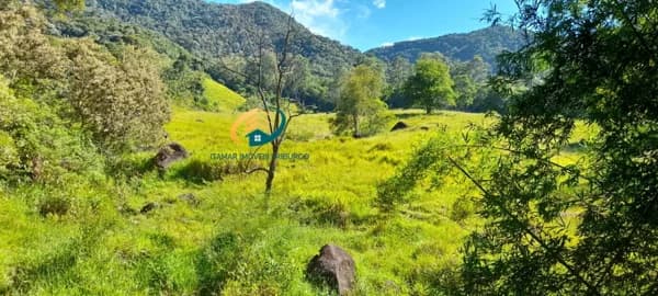Sítio para Venda em Lumiar Nova Friburgo-RJ