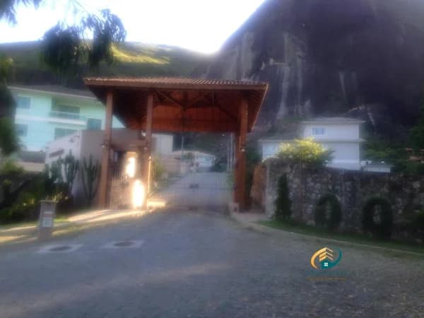 Terreno em Condomínio para Venda em Vale dos Pinheiros Nova Friburgo-RJ