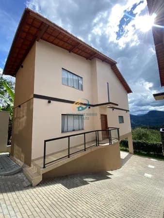 Sobrado em Nova Friburgo - Braunes