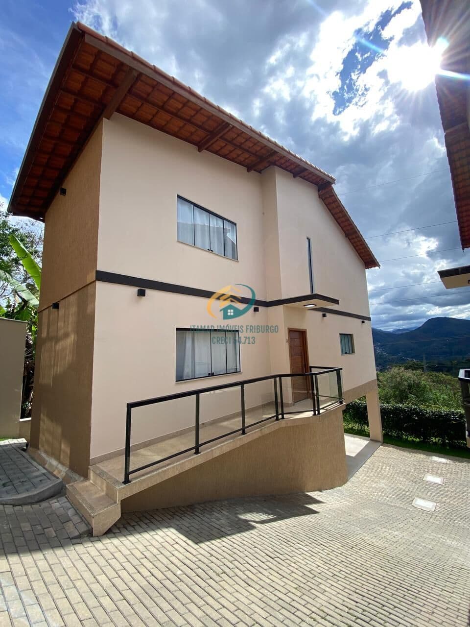 Sobrado em Nova Friburgo - Braunes