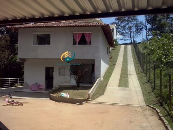 Casa Duplex para Venda em Prado Nova Friburgo-RJ