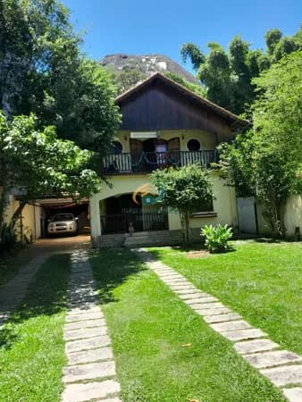 Casa Duplex em Córrego D´antas, Nova Friburgo/RJ