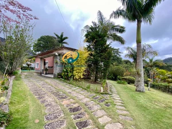 Casa Linear para Venda em Campo do Coelho Nova Friburgo-RJ