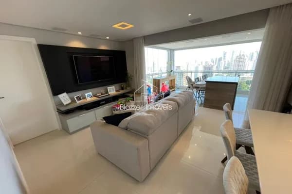 Apartamento de 109m² no Anália Franco | Varanda com churrasqueira e vista livre