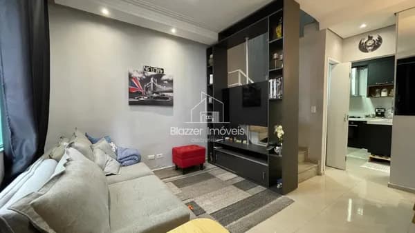 Casa em Condomínio de 103m² na Água Rasa - Com área gourmet