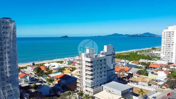 3500 Beach House | Suíte Tripla com Vista para o Mar no Centro de Balneário Piçarras