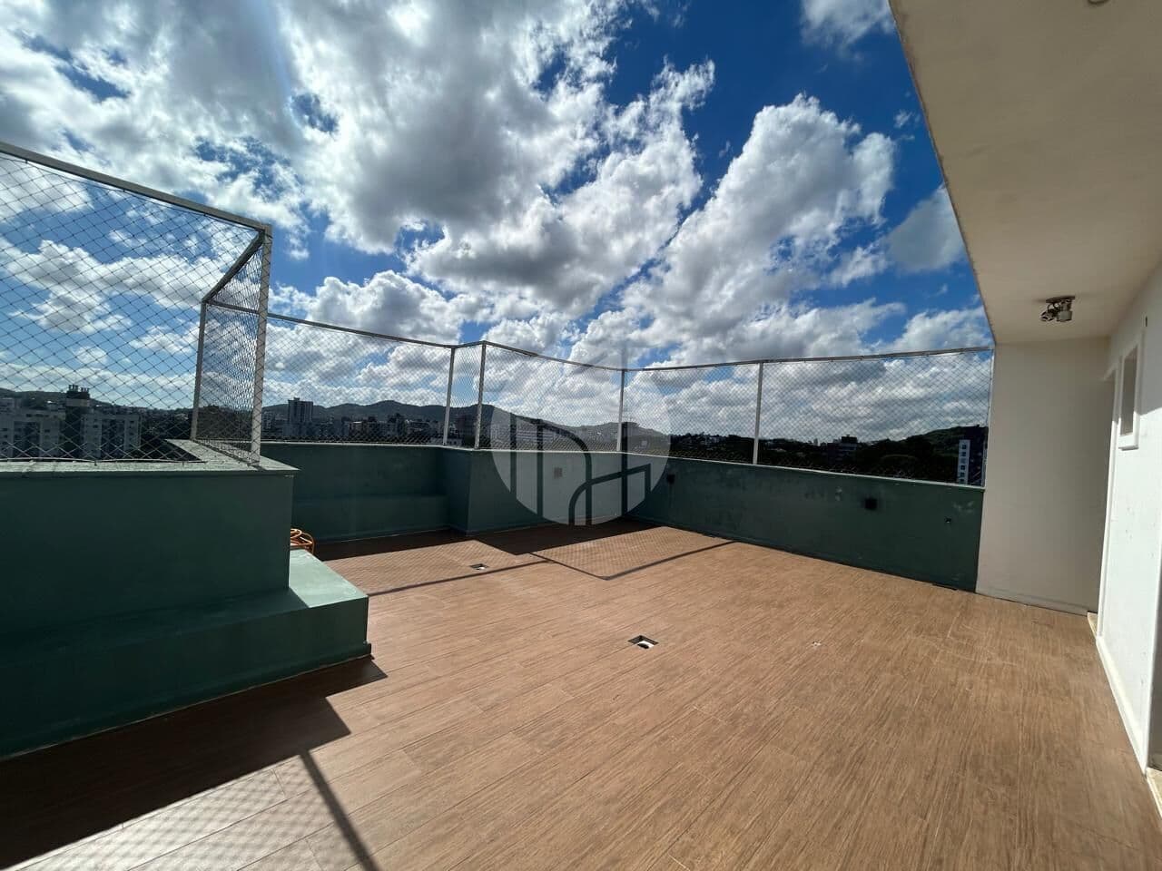Cobertura Duplex 3 Dormitórios no Costa e Silva – 178m²