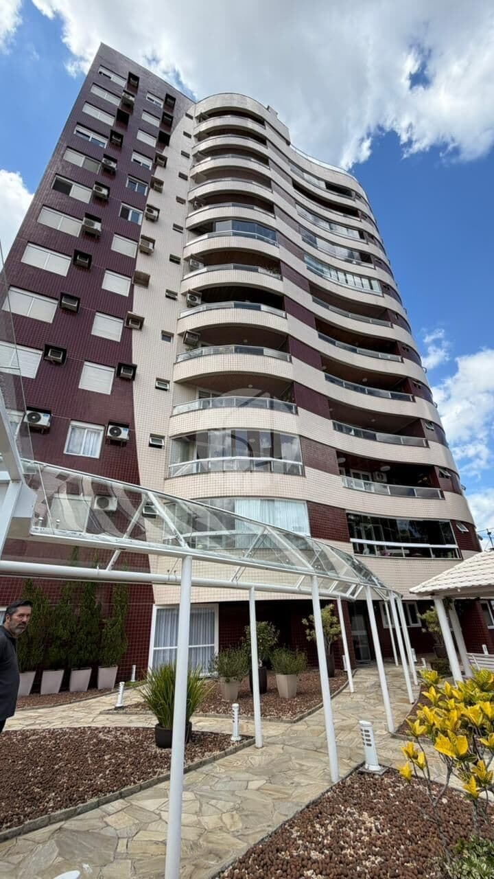 Apartamento 139m² em Joinville/SC | 3 Dormitórios com Suíte, Escritório e 2 Vagas | Pronto para Morar