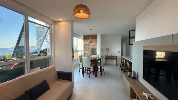 Apartamento Mobiliado com Vista Mar - Suíte + 2 Dormitórios I Centro I Bal Piçarras - SC