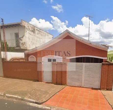 🏡✨ EXCLUSIVIDADE EM ORLÂNDIA – IMÓVEL AMPLO COM CHARME ÚNICO!