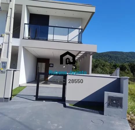 Sobrado em São José - Forquilhas