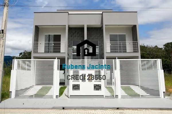 Sobrado em São José - Forquilhas